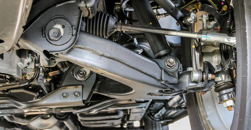 ¿Cómo afectan los daños de suspensión al rendimiento de tu vehículo?